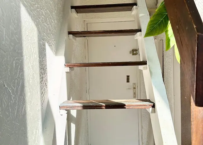 - Valmy - Gorge De Loup Avec Parking Privee Lyon